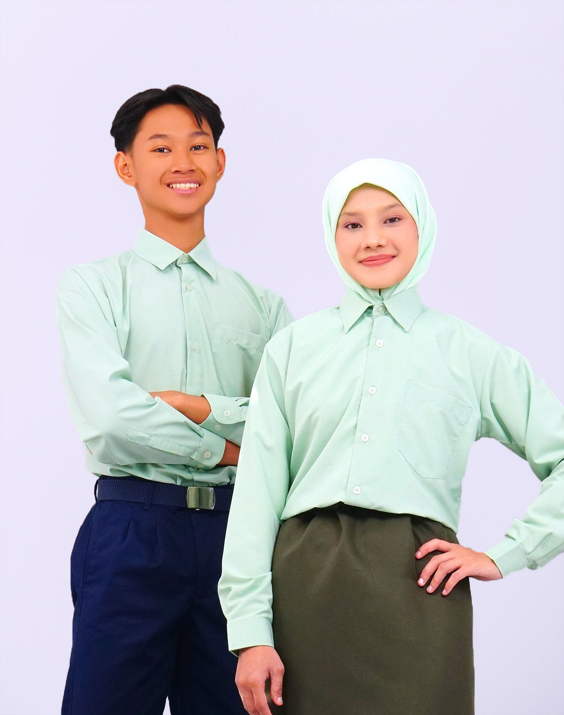 Kemeja Sekolah Lengan Panjang Hijau Muda