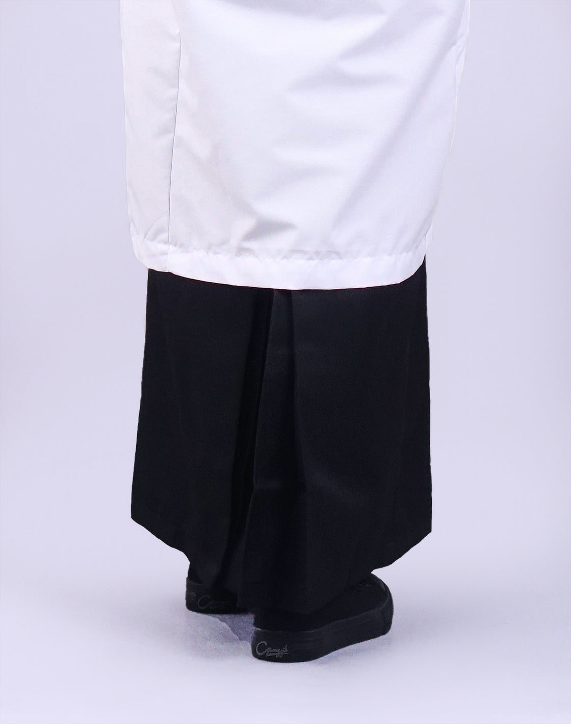 Kain Kurung Kipas Belakang Pengawas Sekolah Hitam